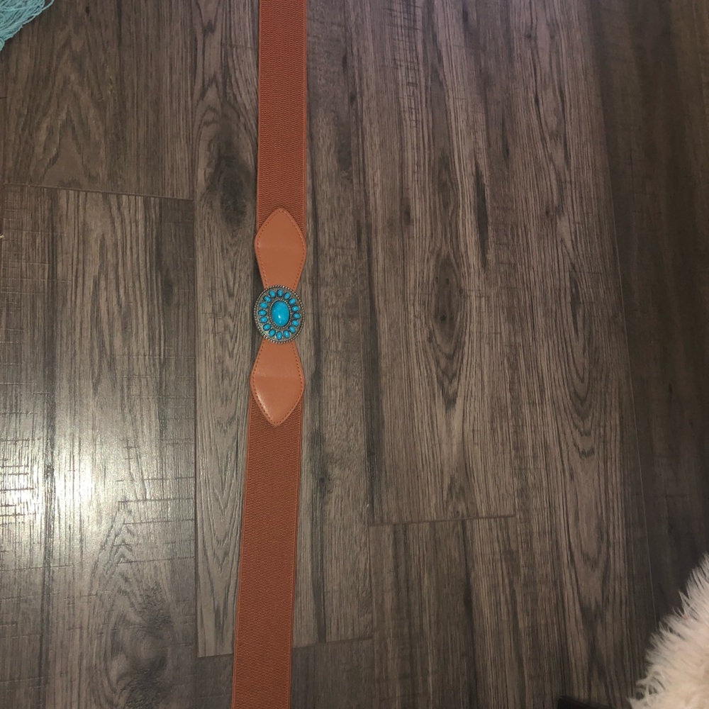 BELT - Picture 2 of 4